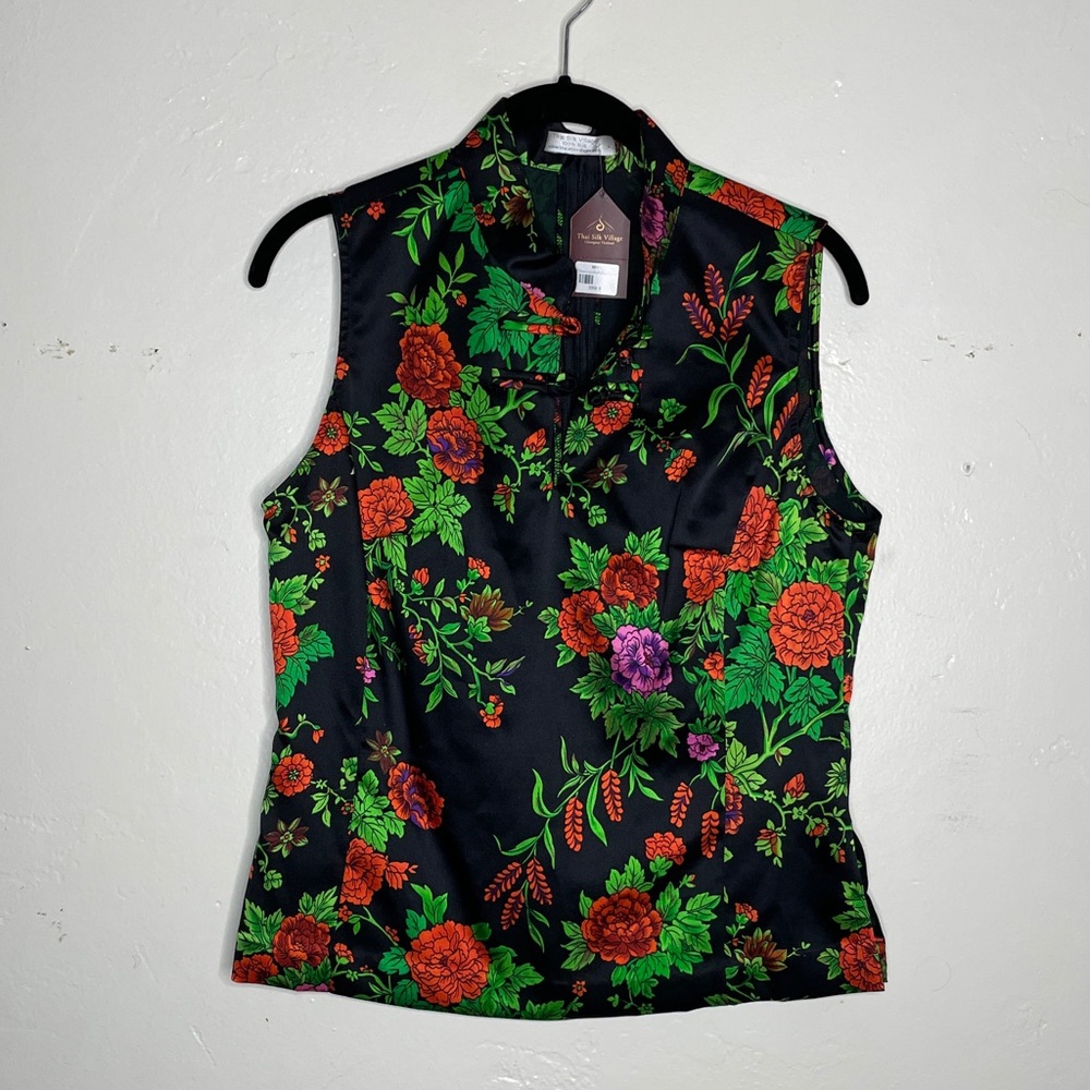 NWT Thai Silk Village Chiangmai Thailand Traditional Floral Stand Up Collar Top